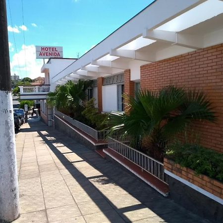 Hotel Avenida Jacarezinho Екстер'єр фото