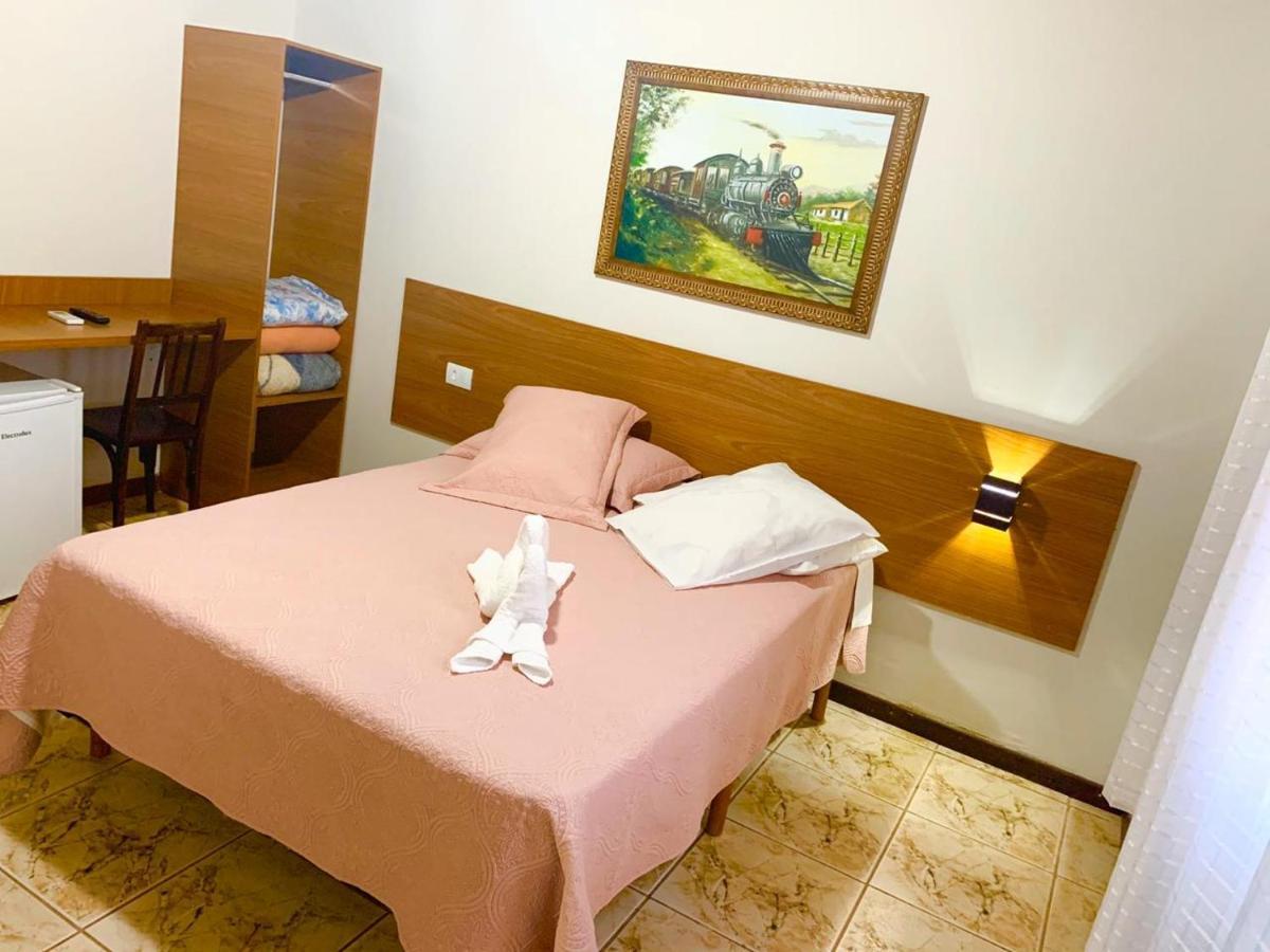 Hotel Avenida Jacarezinho Екстер'єр фото